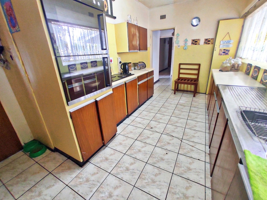 5 Bedroom Property for Sale in Sasolburg Ext 4 Free State
